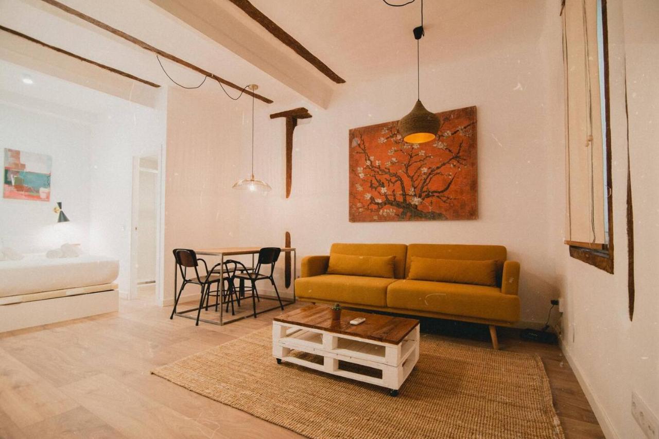 Charming Design Apartment Reina Sofia Madryt Zewnętrze zdjęcie