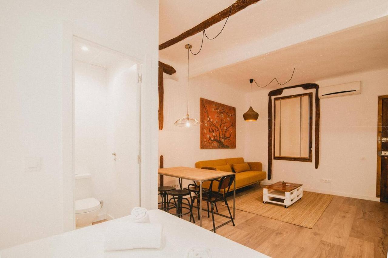 Charming Design Apartment Reina Sofia Madryt Zewnętrze zdjęcie
