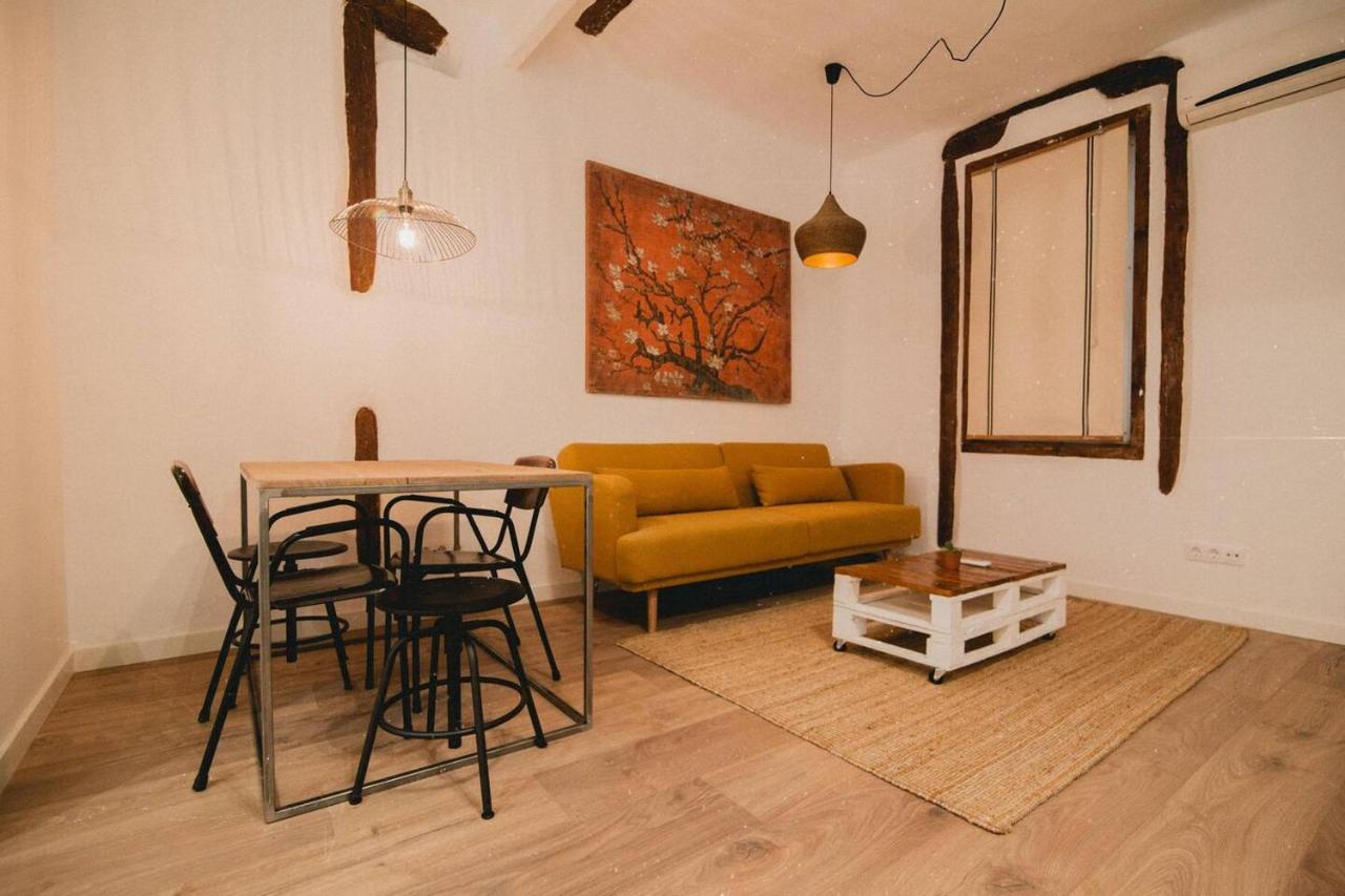 Charming Design Apartment Reina Sofia Madryt Zewnętrze zdjęcie